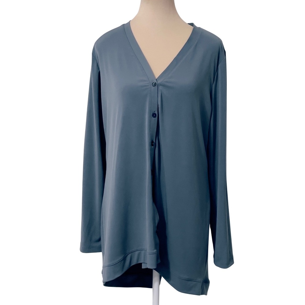 Susan Graver Tunic Size M Grey Button Front V-Neck Knit Minimalist Modest Basic